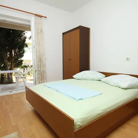 Apartment With A Parking Space - 6691