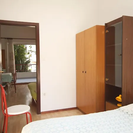 With A Parking Space - 6691 Apartment Makarska