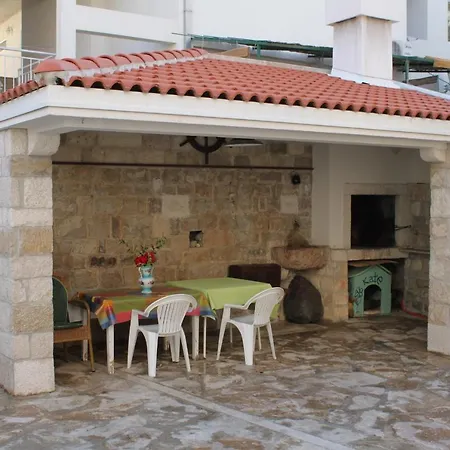 Lägenhet With Parking Space - 6691 *