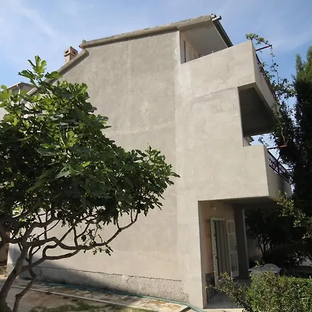 With Parking Space - 6691 Makarska